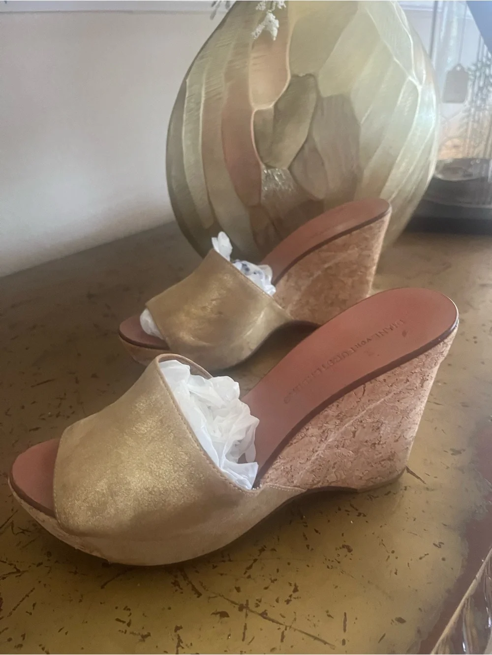 Beautiful Diane von Furstenberg Women's Gold Cork Wedge Slide Sandals Sz 6.5